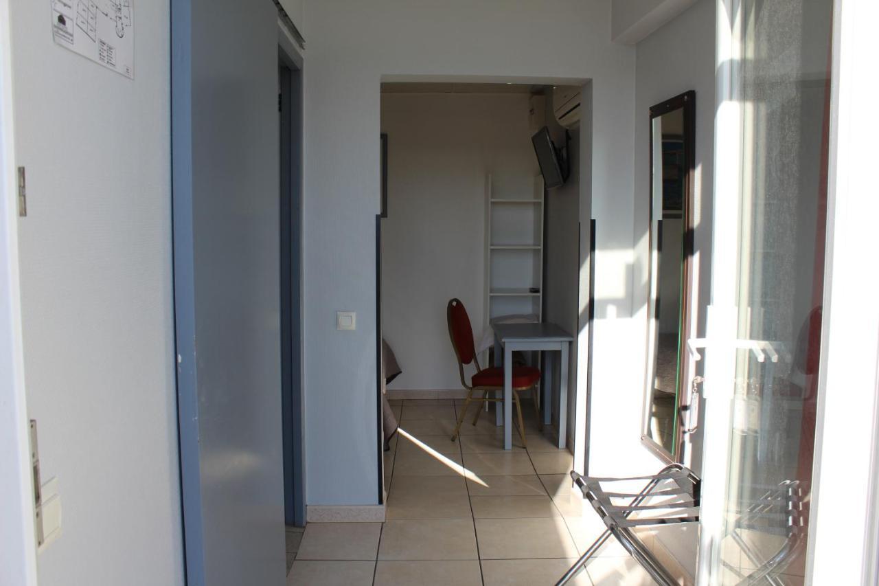 Hôtel L'Hacienda Martigues Buitenkant foto