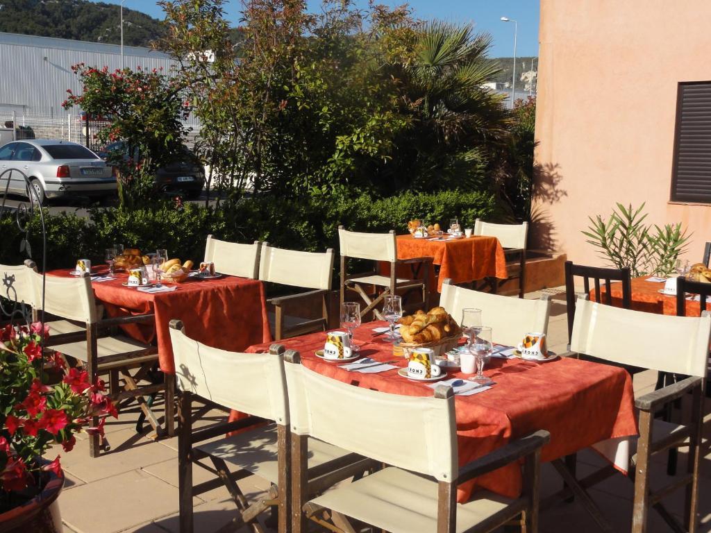 Hôtel L'Hacienda Martigues Buitenkant foto