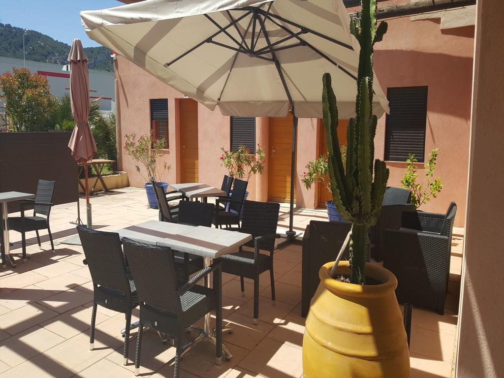 Hôtel L'Hacienda Martigues Buitenkant foto
