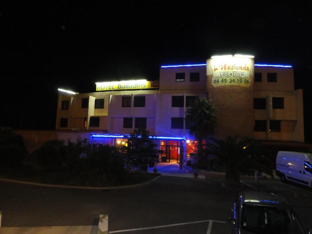 Hôtel L'Hacienda Martigues Buitenkant foto