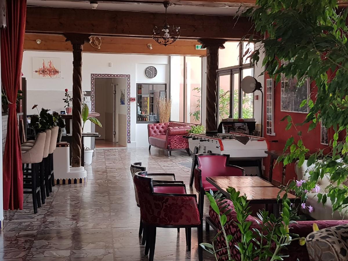 Hôtel L'Hacienda Martigues Buitenkant foto