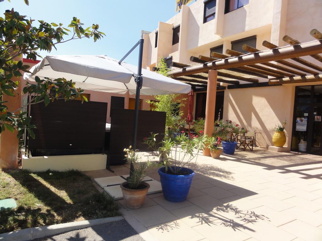 Hôtel L'Hacienda Martigues Buitenkant foto